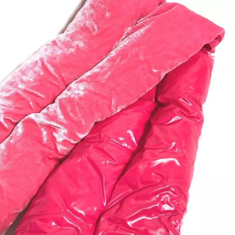 MONCLER Down velor logo Scarf Rayon / silk pink Unused - Picture 4 of 6